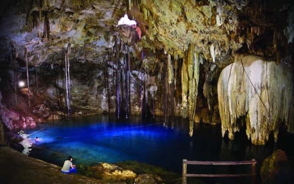 Los Cenotes