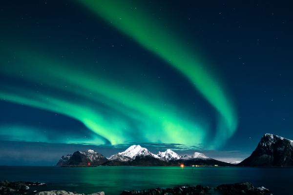 Viento solar: qué es y consecuencias - Viento solar y auroras polares