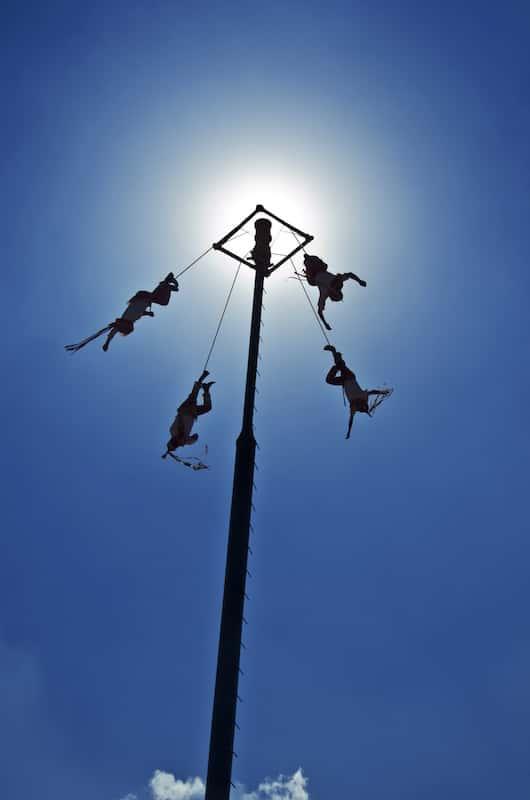 Los Voladores de Papantla - Los voladores de hoy